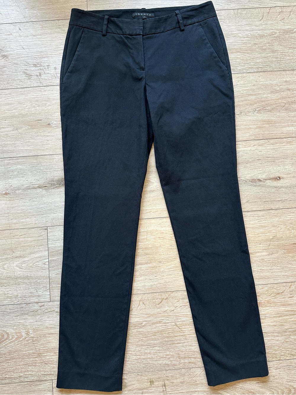 Theory mid rise Black Tailored straight Dress Pants /slacks / trousers